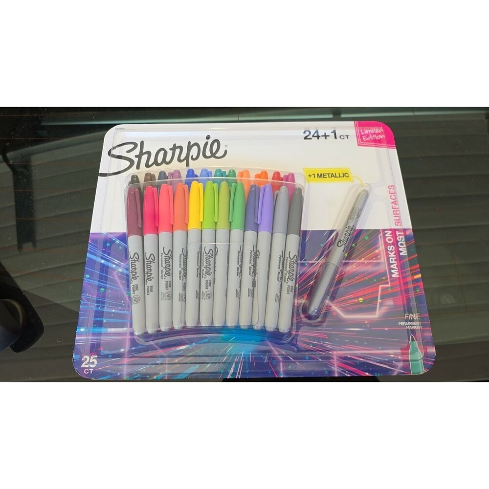 Sharpie Fine Point Color  Permanent Markers-Pack of 25 ( 24 colors + 1 Metallic)